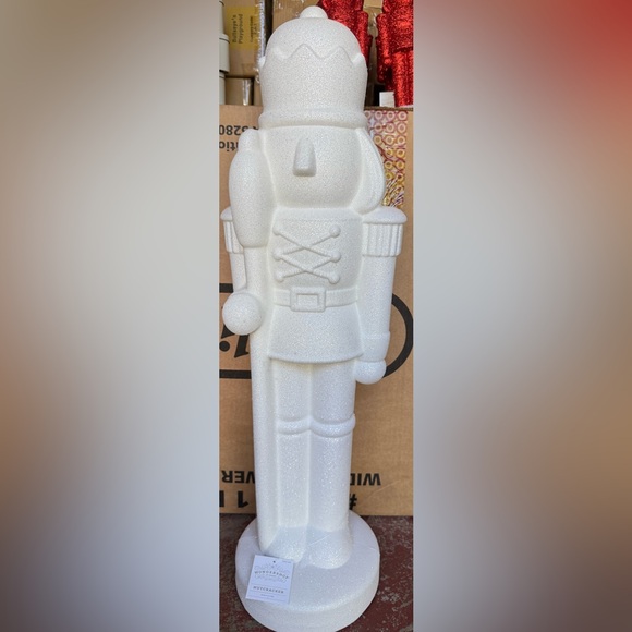 Wondershop Glittery White Nutcracker - Picture 1 of 2
